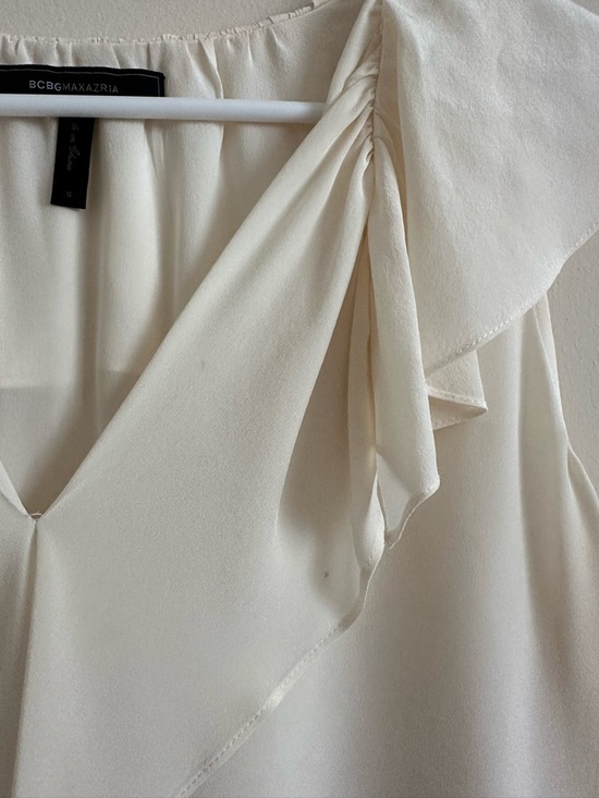 BCBG Silk Ruffle Top - Picture 4 of 6